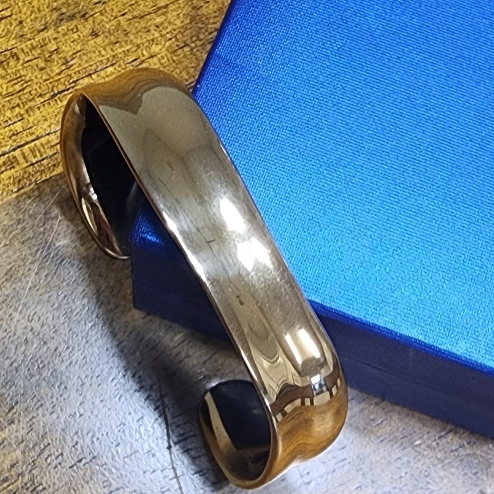 Pandora Organically Shaped Broad Open Bangle 14k gold plating - Picture 4 of 7